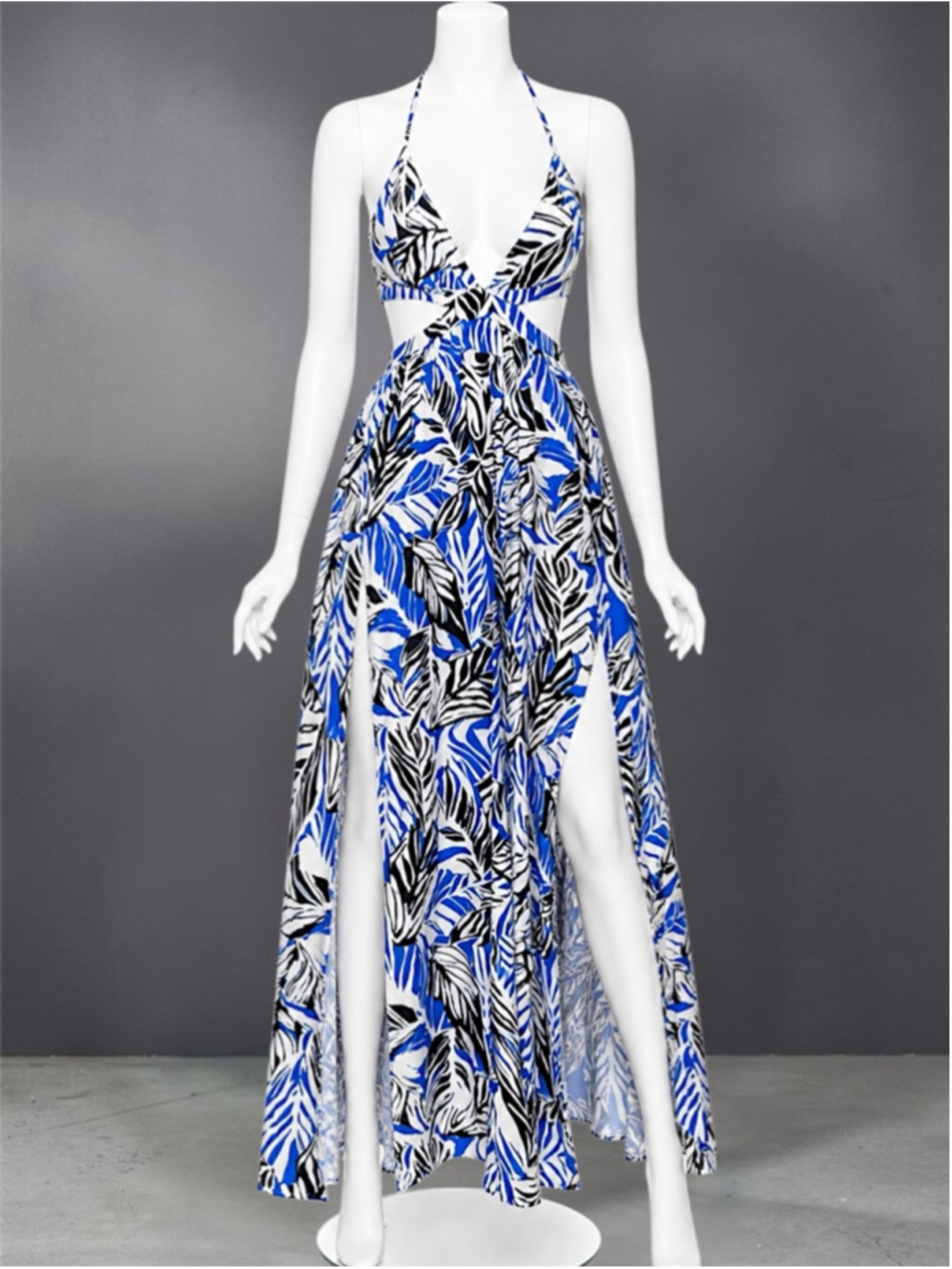 New Dress Day Palm Leaves Maxi Dress – Size M